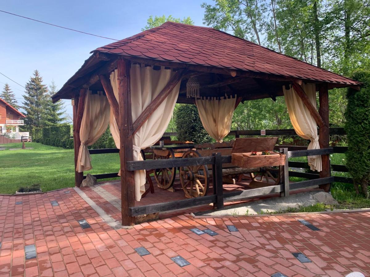 Pensiunea Esenzza Bran  Exterior foto